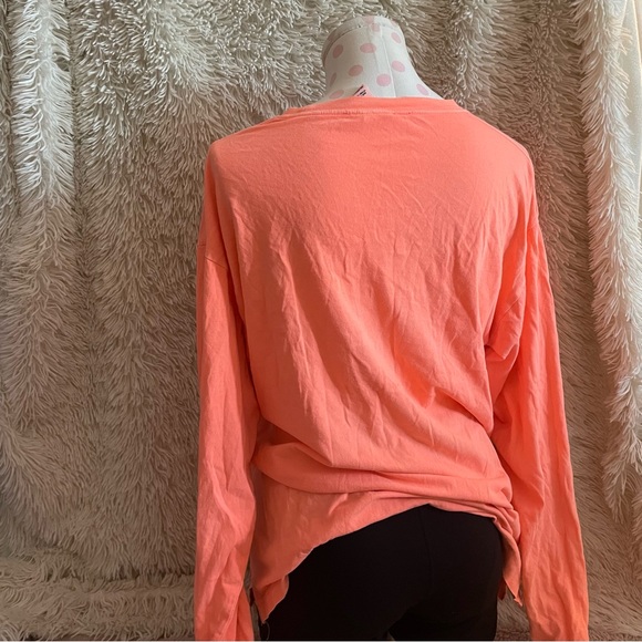 Victoria’s Secret PINK Salmon Orange Logo Long Sleeve Sweater - Picture 2 of 8